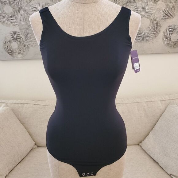 Yummie Scoop Neck Fullback Bodysuit - Picture 3 of 11